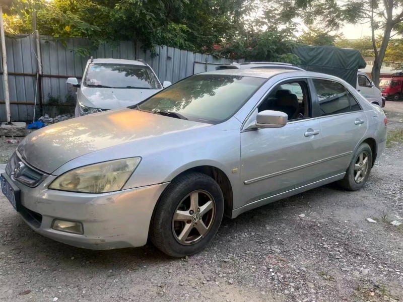 广州06年本田雅阁2