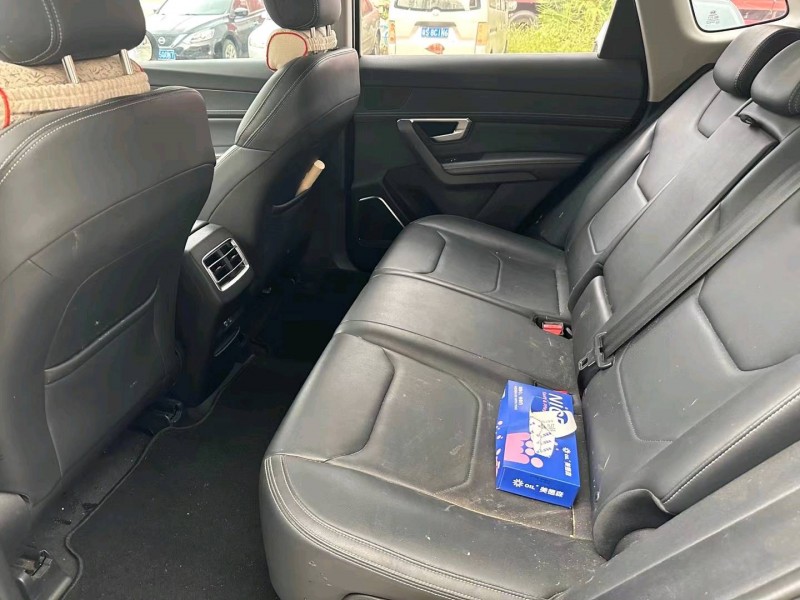 东莞21年比亚迪宋6