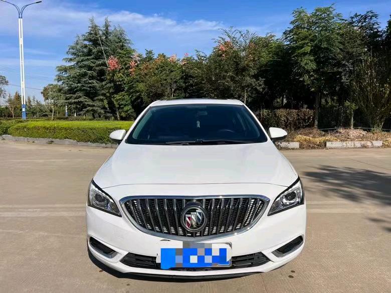 盐城17年别克威朗1