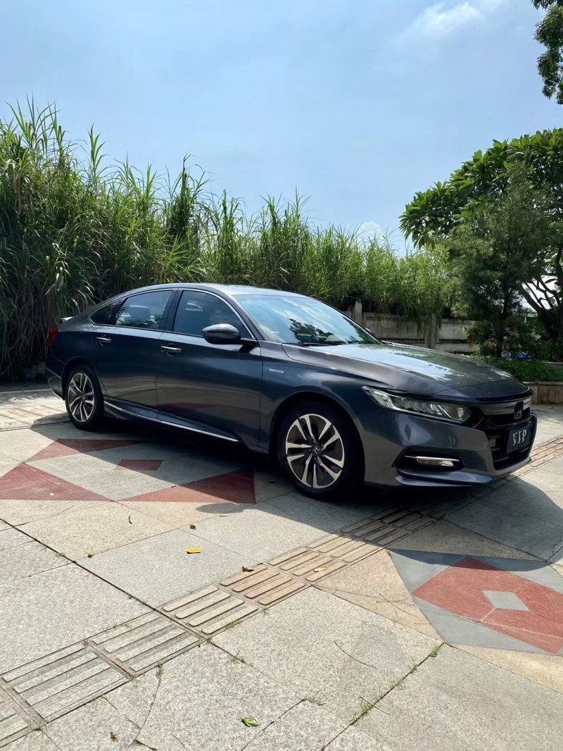 东莞20年本田雅阁2