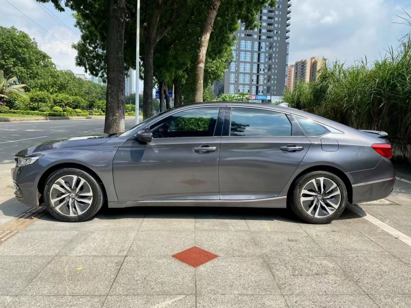 东莞20年本田雅阁4