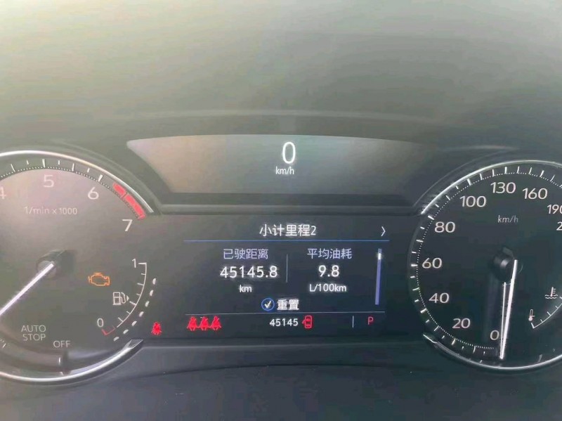 秦皇島20年凱迪拉克XT47