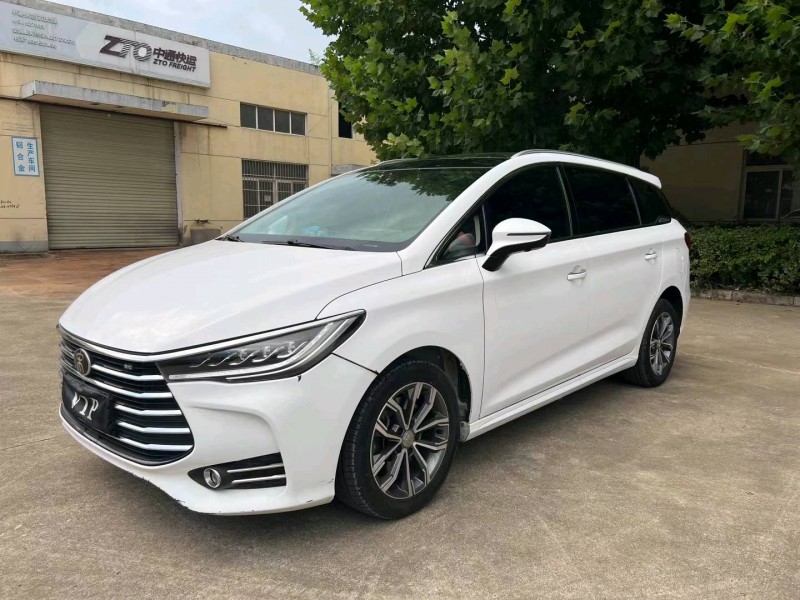 宿迁21年比亚迪宋MAX3