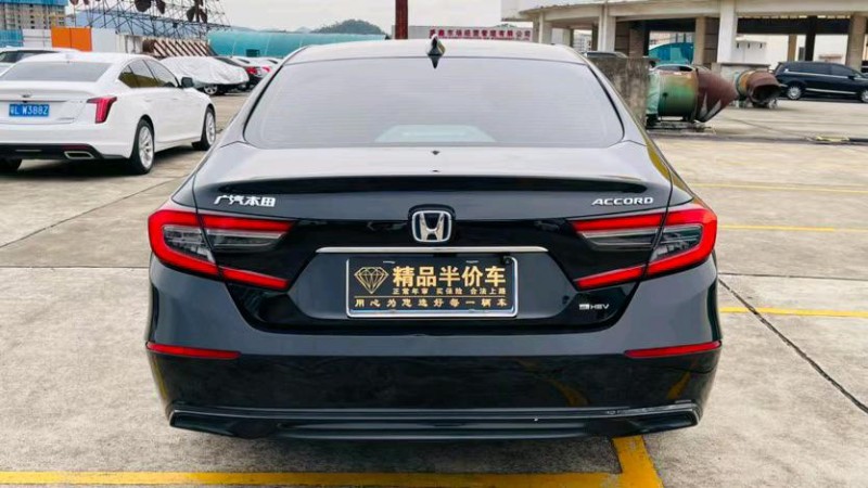 东莞22年本田雅阁9