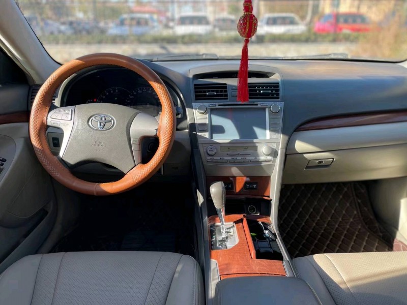 保定15年丰田凯美瑞4