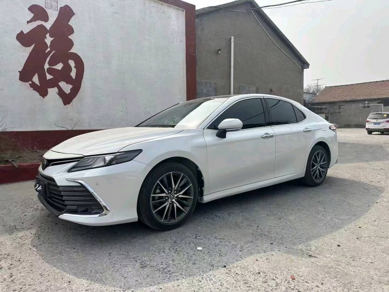 济南21年丰田凯美瑞2