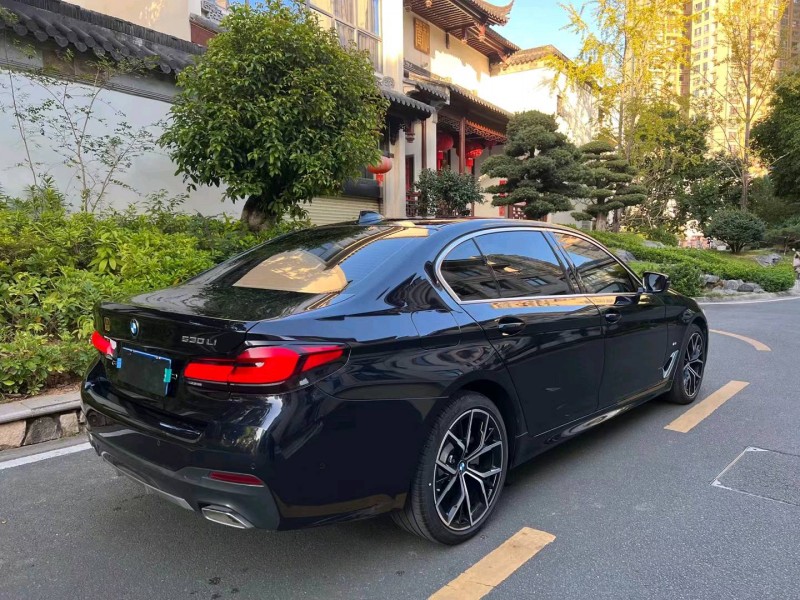 广州20年宝马5系7
