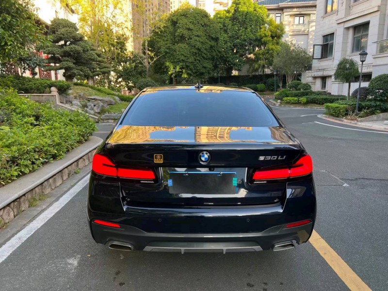 广州20年宝马5系9