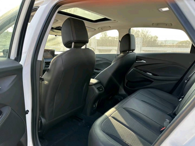 淄博23年别克威朗5