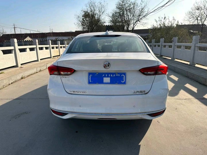 淄博23年别克威朗9