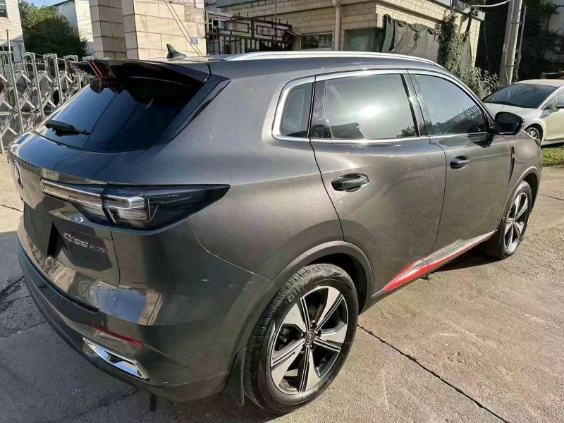 宜昌21年長安汽車CS556