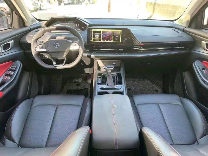 宜昌21年長安汽車CS558