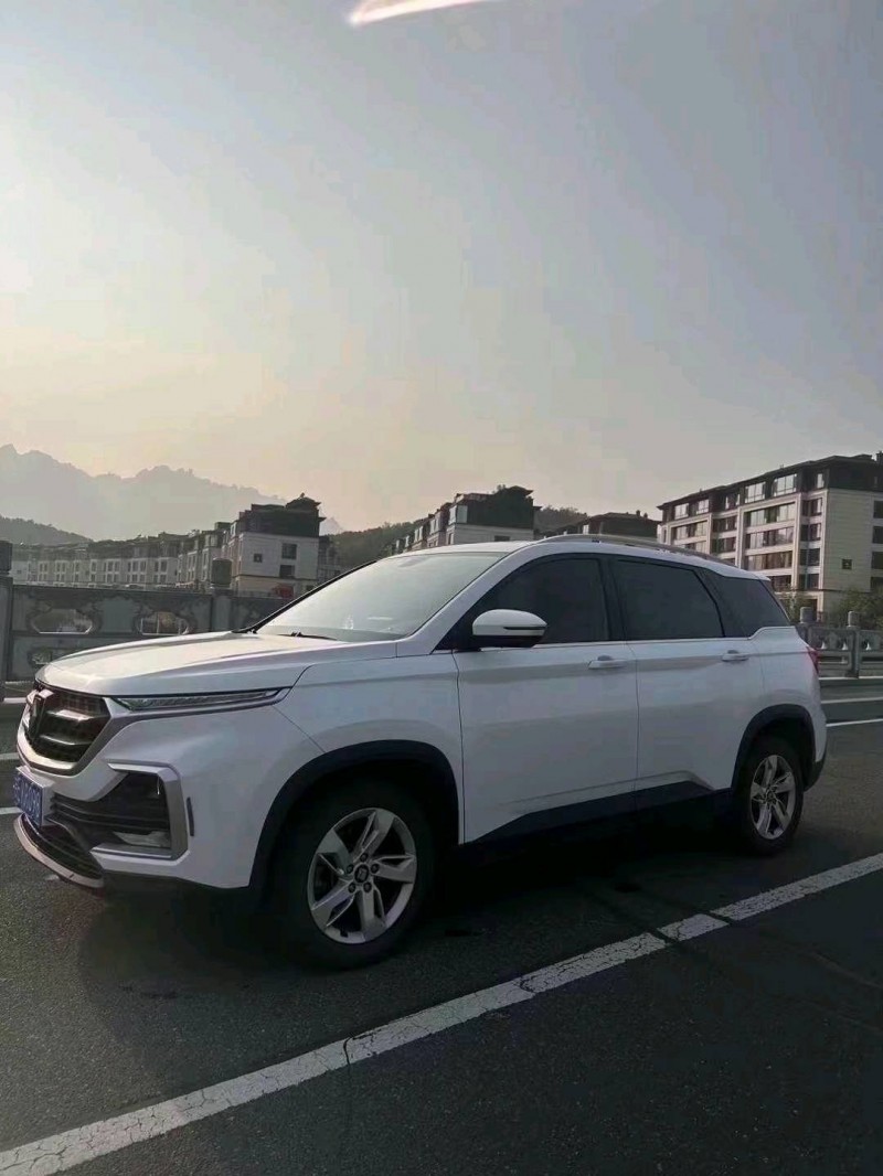 東營19年寶駿5303