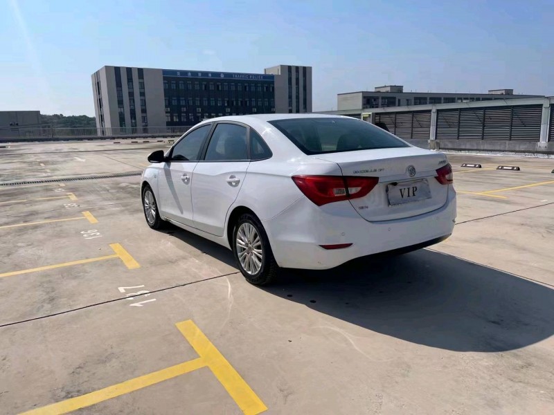 嘉兴17年别克英朗4