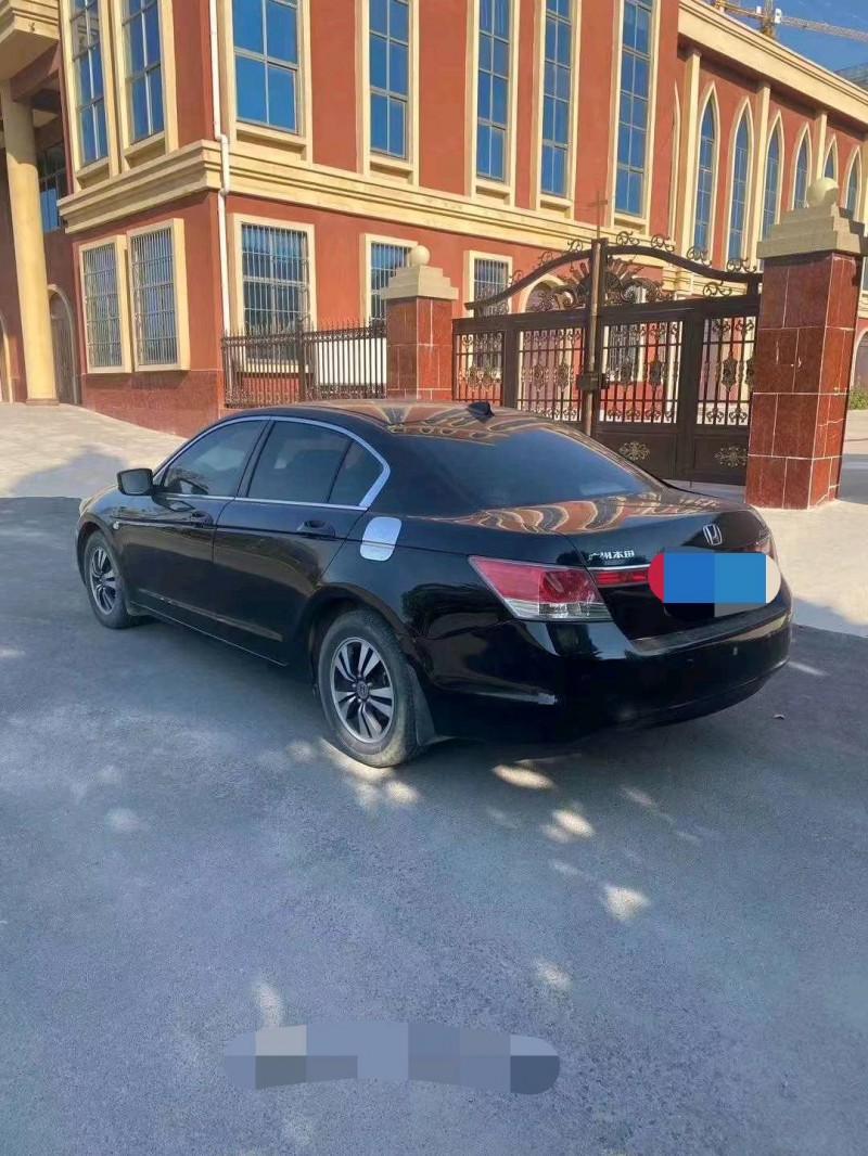 东营08年本田雅阁6