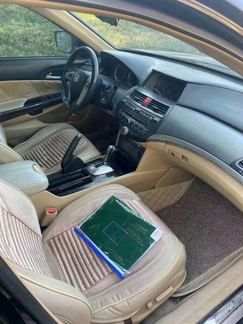 东营08年本田雅阁8