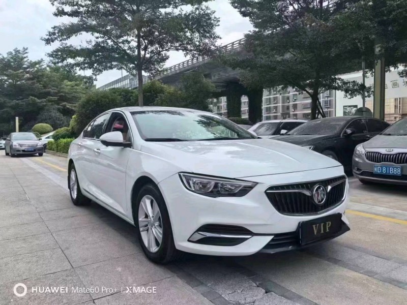 泉州18年別克君威2