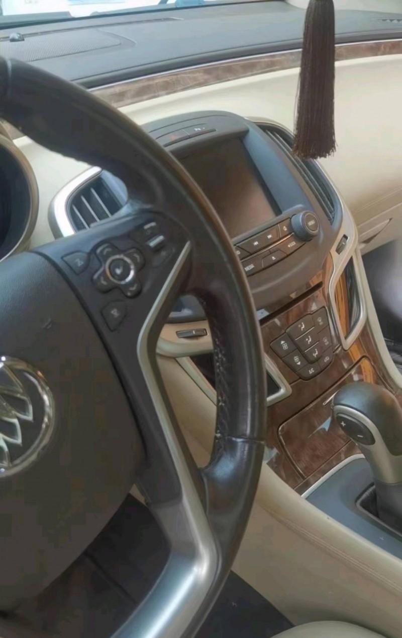 汕头15年别克君越4