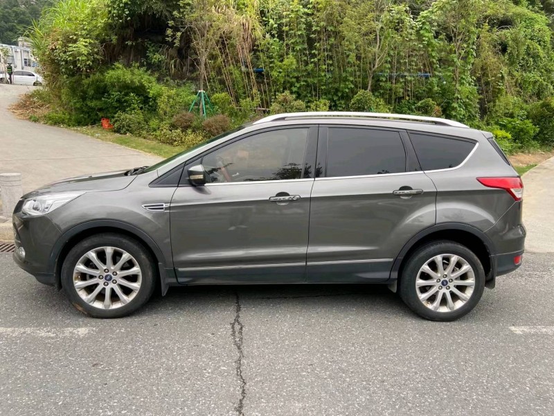 广州14年福特翼虎5