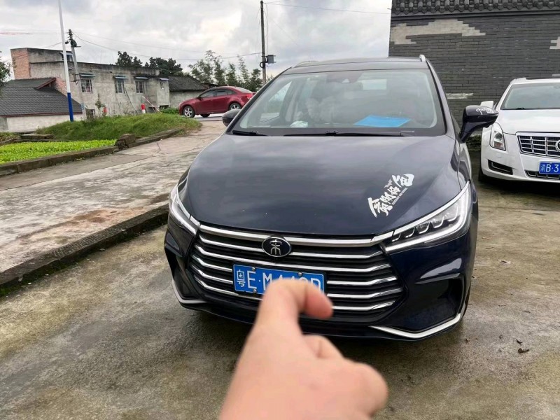 重庆21年比亚迪宋MAX1