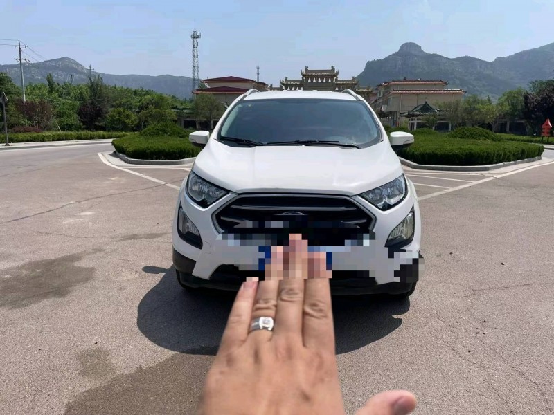 济南17年福特翼搏1