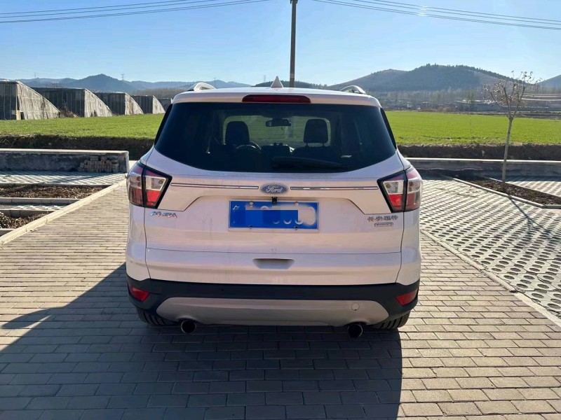 淄博18年福特翼虎8