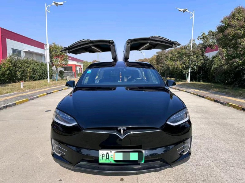 鹽城17年特斯拉MODEL X1
