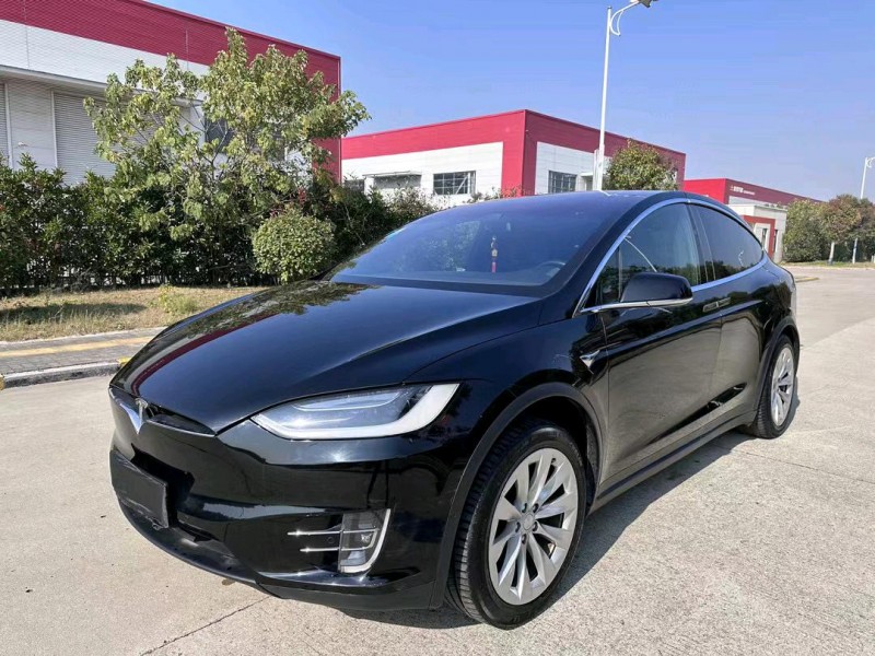 鹽城17年特斯拉MODEL X2