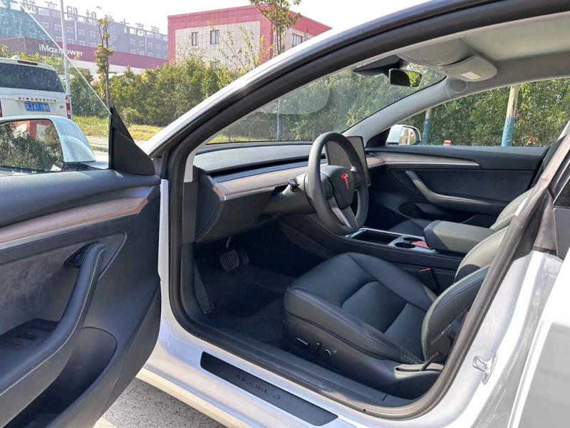 鹽城23年特斯拉MODEL 37