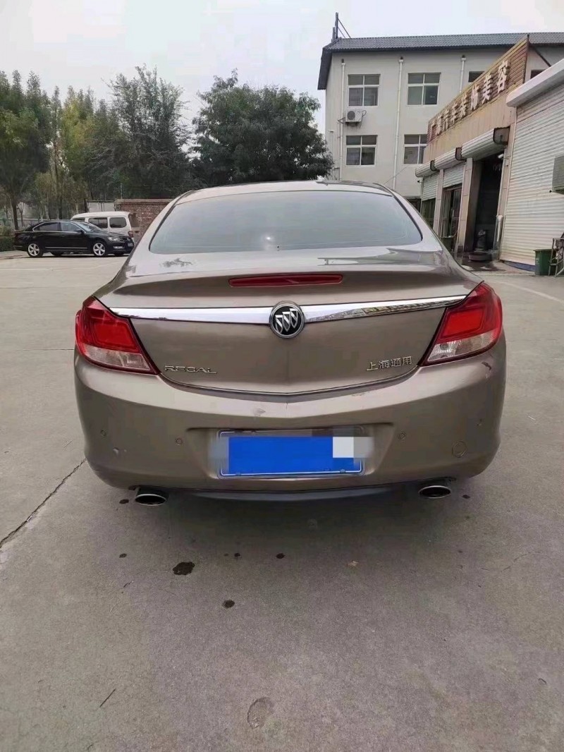 菏泽12年别克君威2