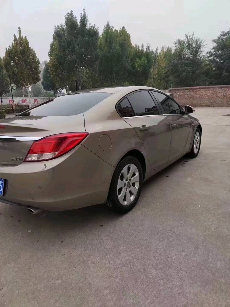 菏泽12年别克君威5