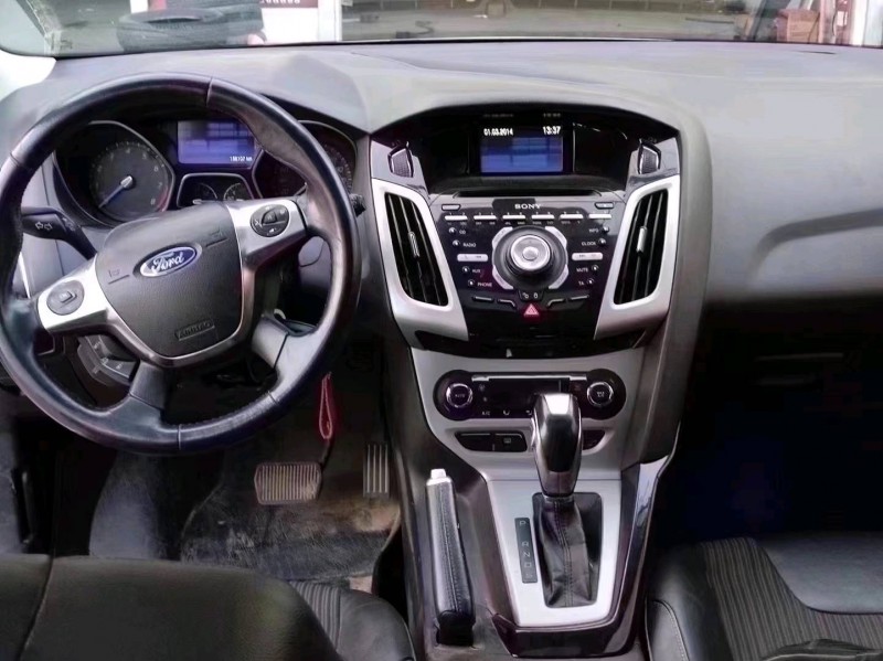 菏泽14年福特福克斯4