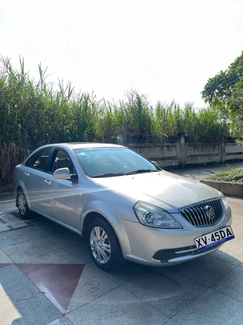 东莞15年别克凯越3