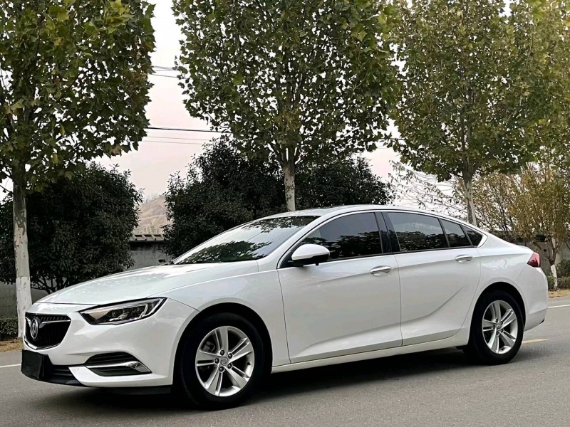 徐州19年别克君威3