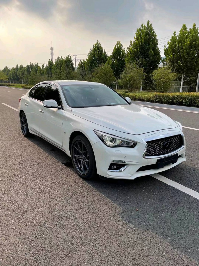 徐州21年英菲尼迪Q50L3