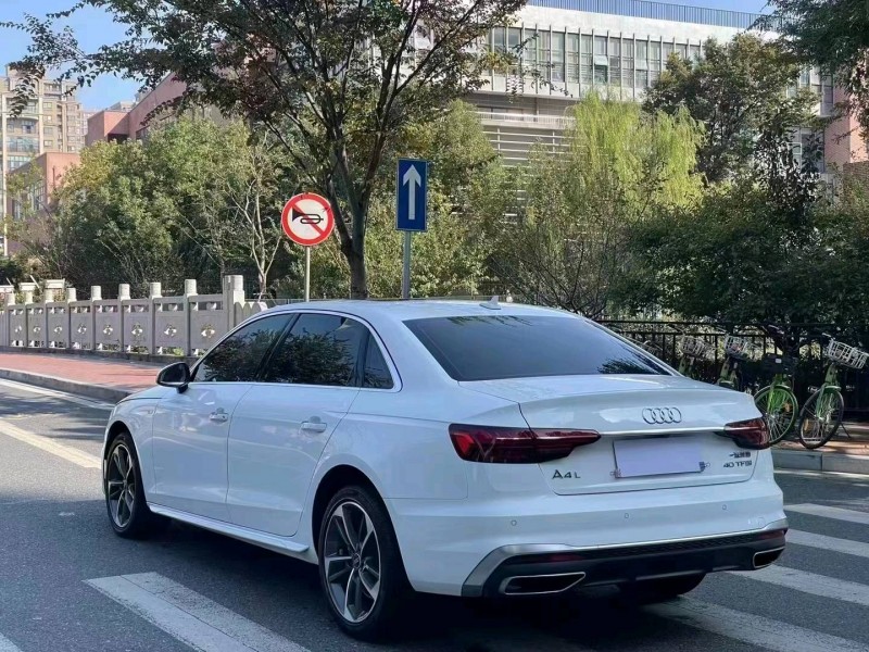 嘉兴23年奥迪A4L6