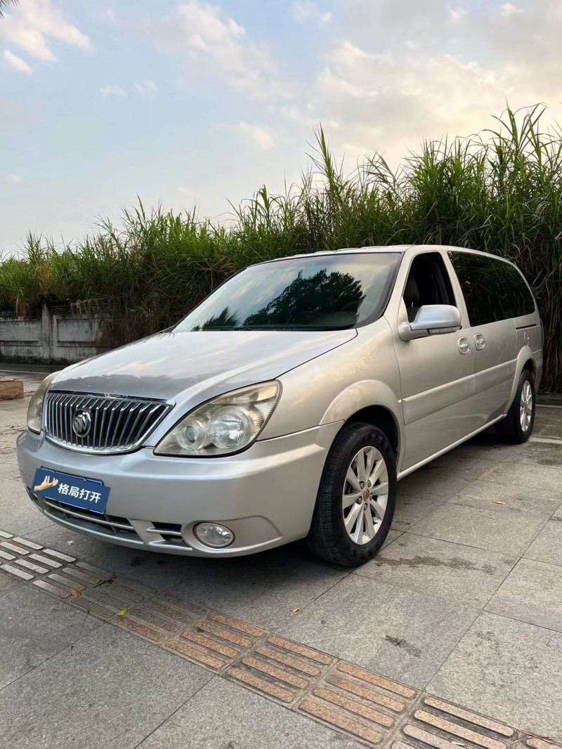 东莞16年别克GL83