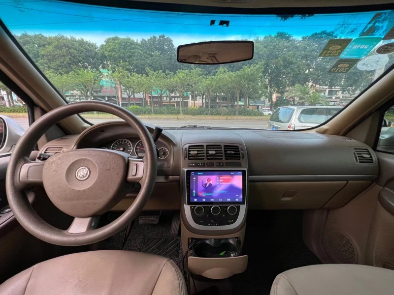 东莞16年别克GL85