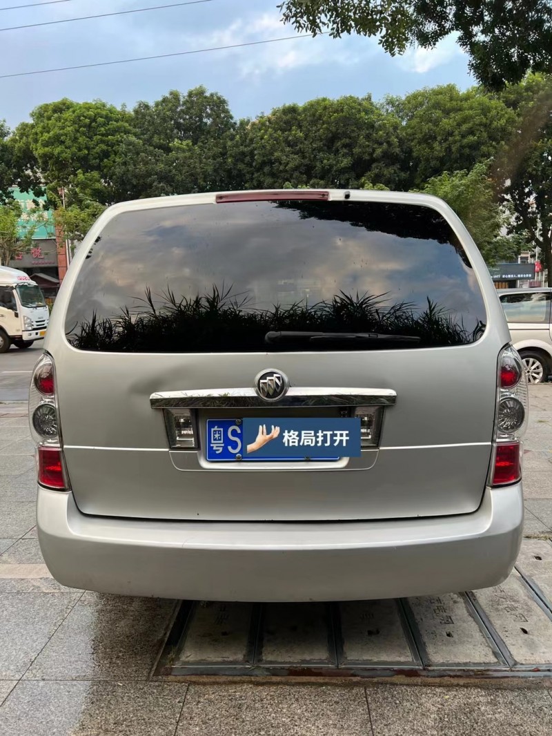 东莞16年别克GL89