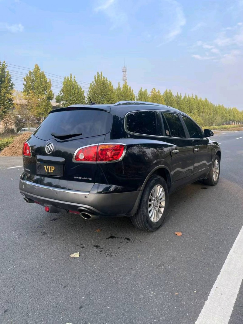 徐州13年别克昂科雷7