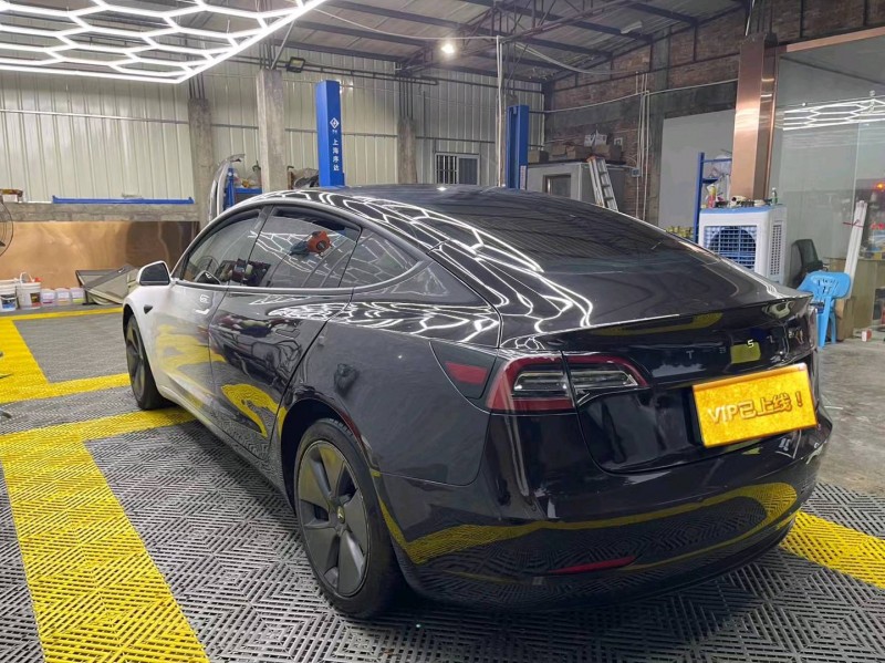 廣州20年特斯拉MODEL 38