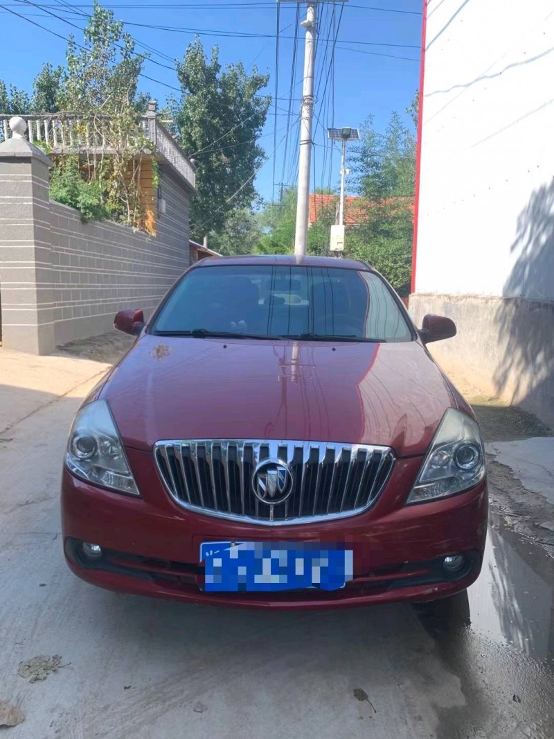 菏泽14年别克凯越1