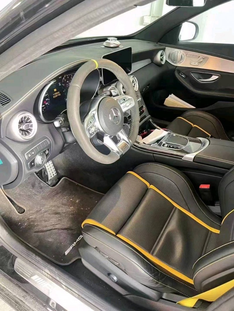 广州21年奔驰AMG8