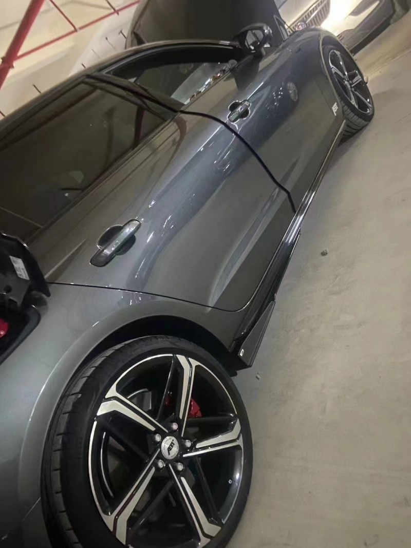 济宁22年奥迪A4L5