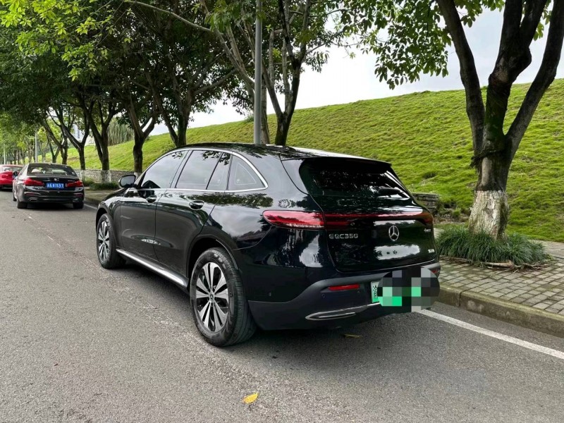 重庆20年奔驰EQC5