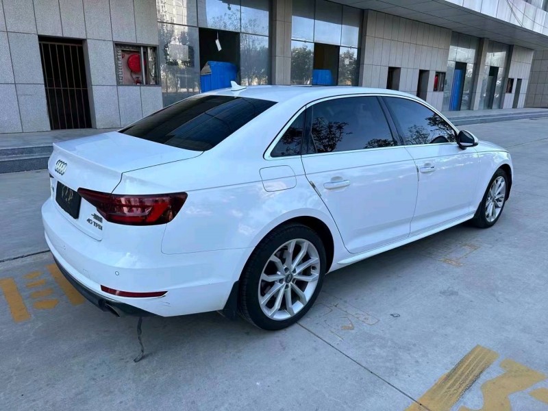 济南18年奥迪A4L5