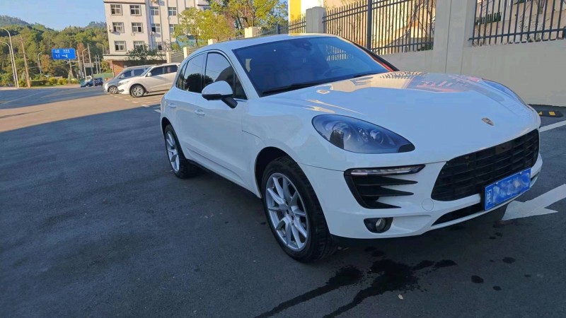 莆田16年保時捷Macan2