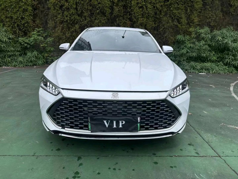 重庆22年比亚迪秦1