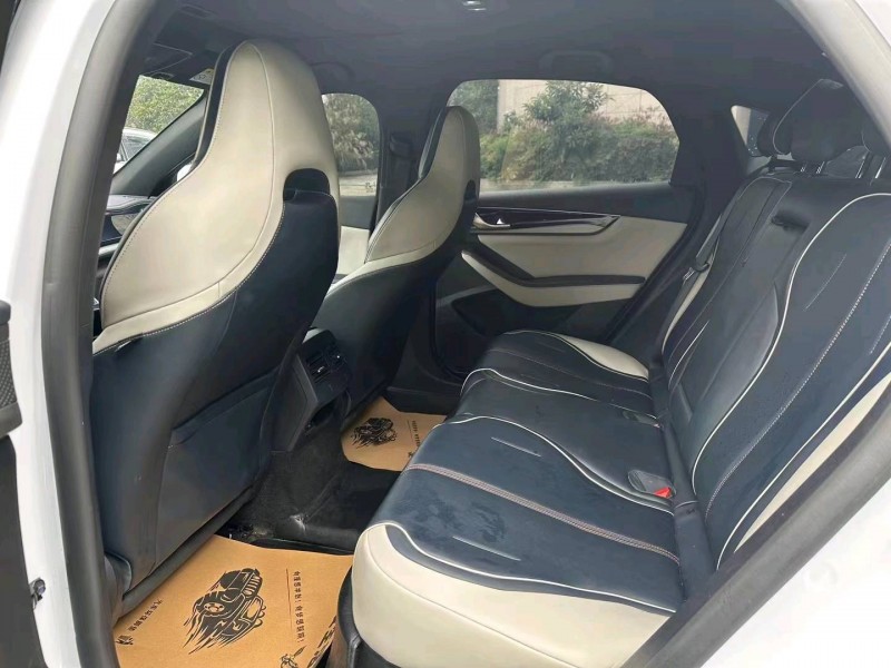 重庆22年比亚迪秦4