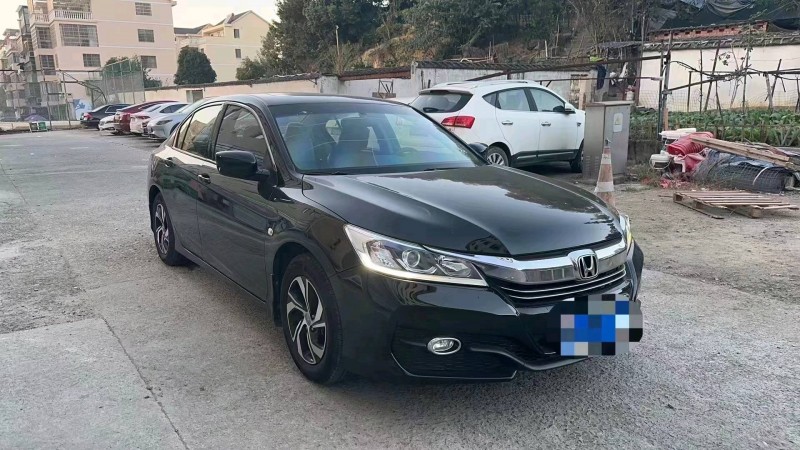 淄博17年本田雅阁4